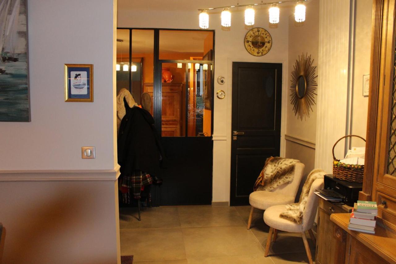 La Maison De Juliette Granville Exterior foto