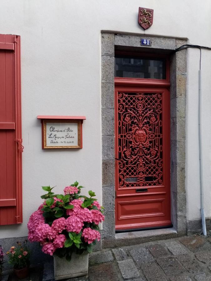 La Maison De Juliette Granville Exterior foto
