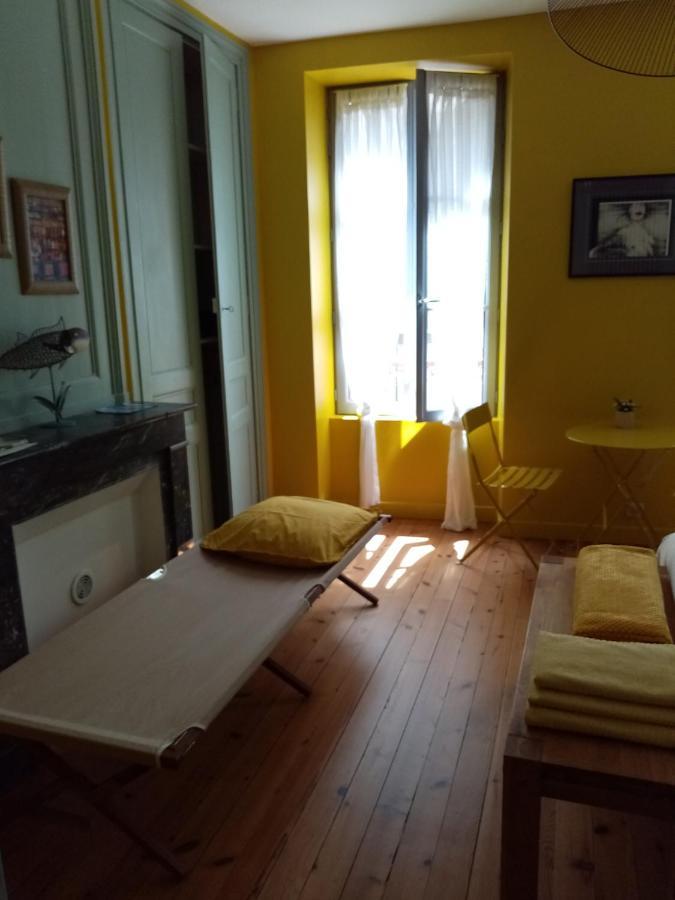 La Maison De Juliette Granville Exterior foto